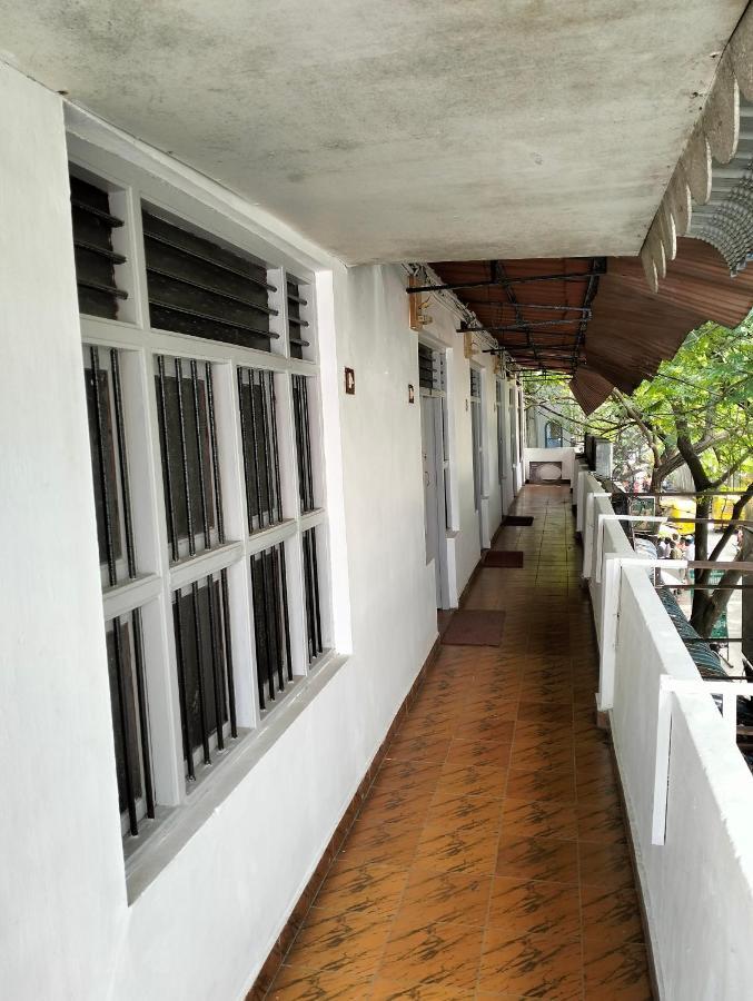 Modern Residency Hotel Pondicherry Exterior photo