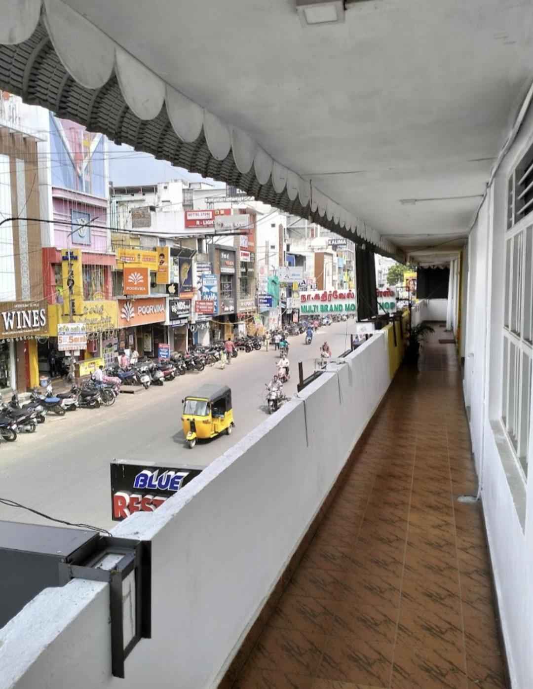 Modern Residency Hotel Pondicherry Exterior photo